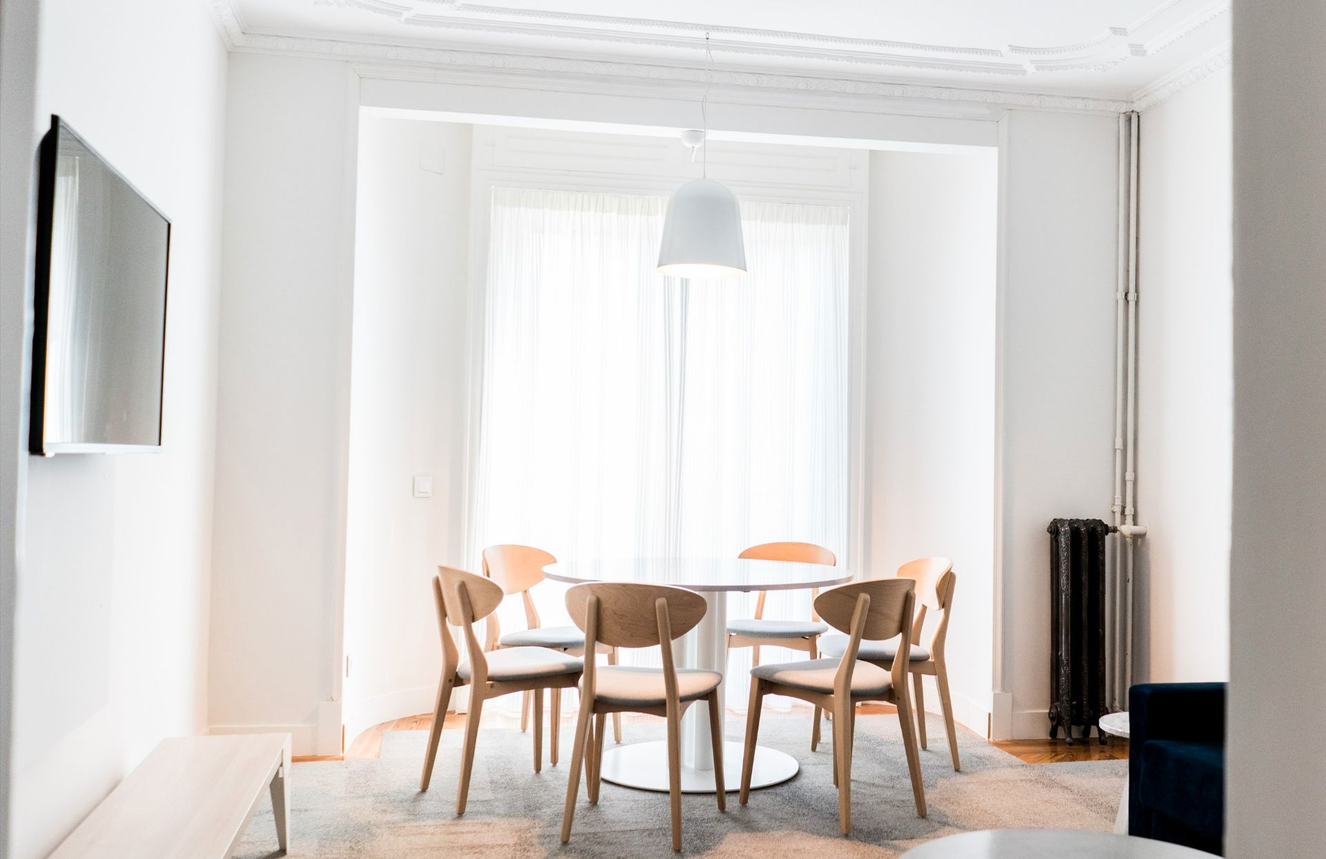 Dining room of Flat to rent in  Madrid Capital  with Air Conditioner, Heating and Parquet flooring