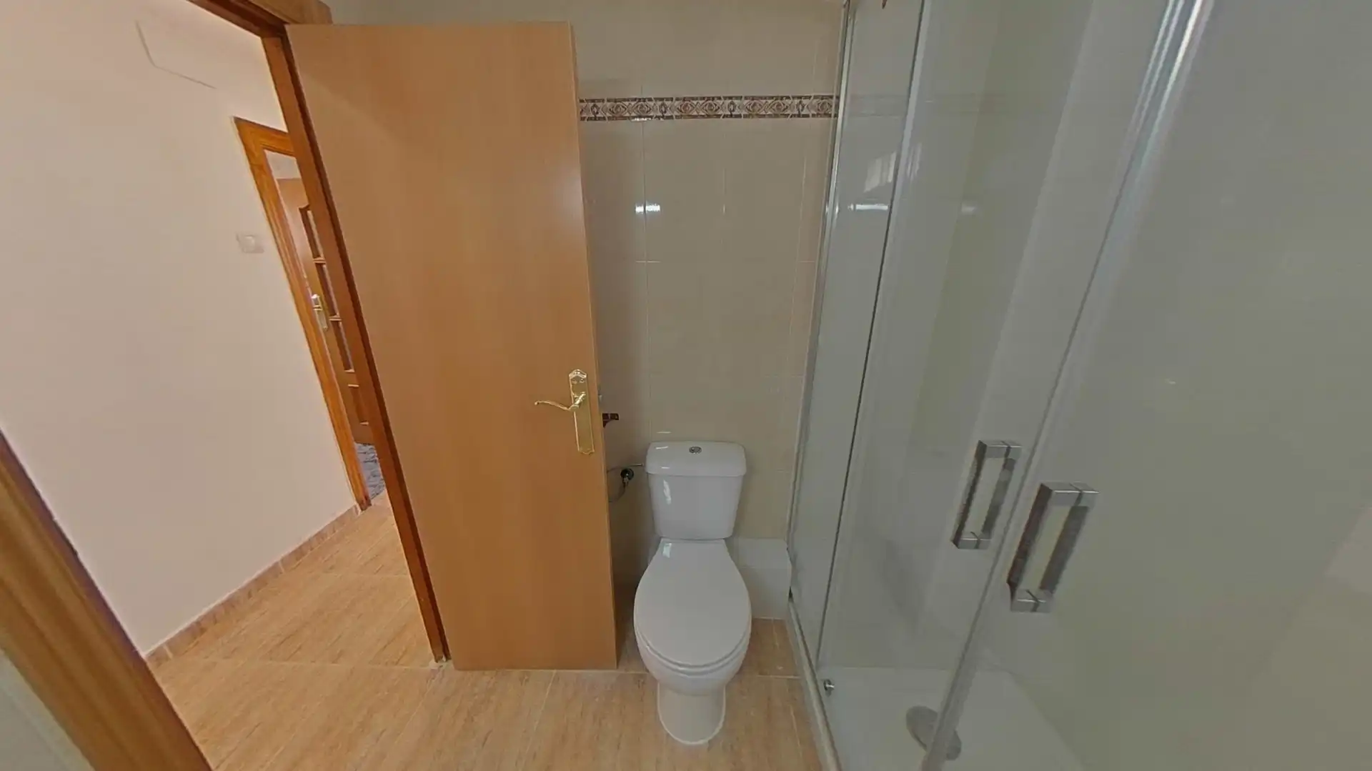 Baño de Piso en venta en Barcelona con Calefacción y Amueblado