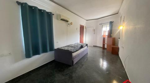 Foto 3 de Pis en venda a Huerta de la Reina - Trassierra, Córdoba