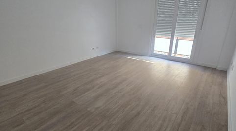 Foto 3 de Piso en venta en Calle del Clavel, Las Flores, Mijas