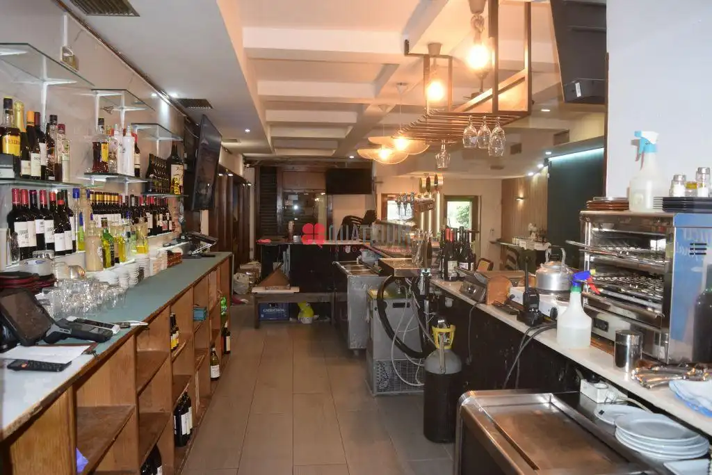 Local comercial de lloguer a Alfredo Brañas, imagen 12