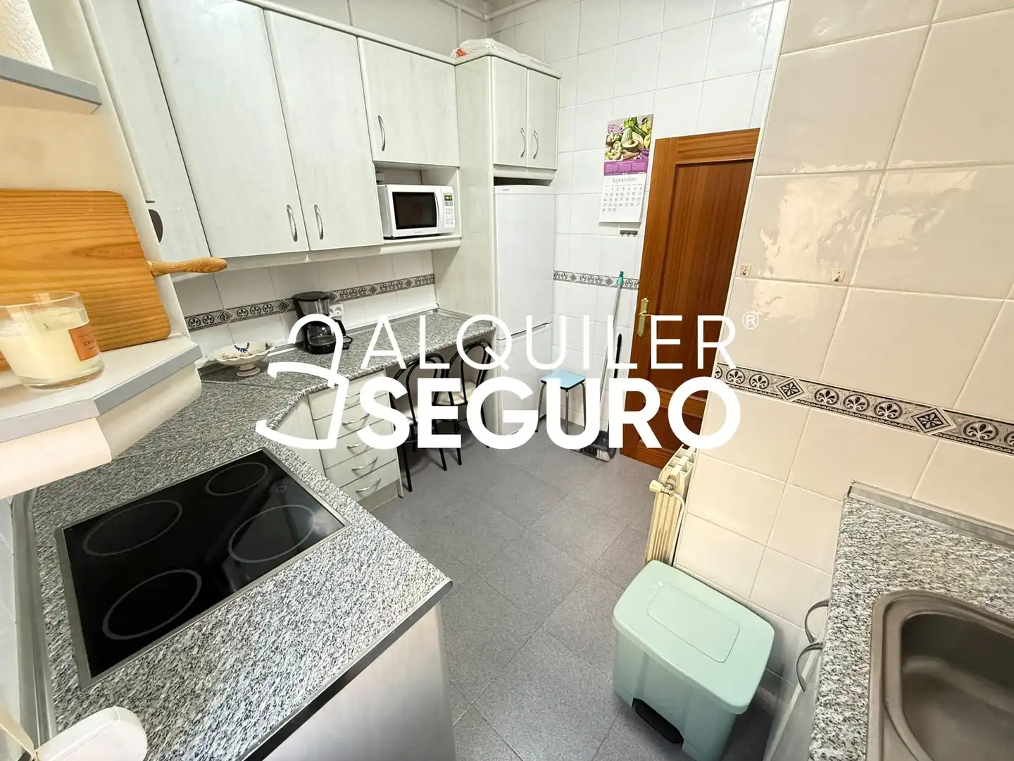 Kitchen of Flat for rent in Madrid  with Air Conditioner, Heating and Terrace