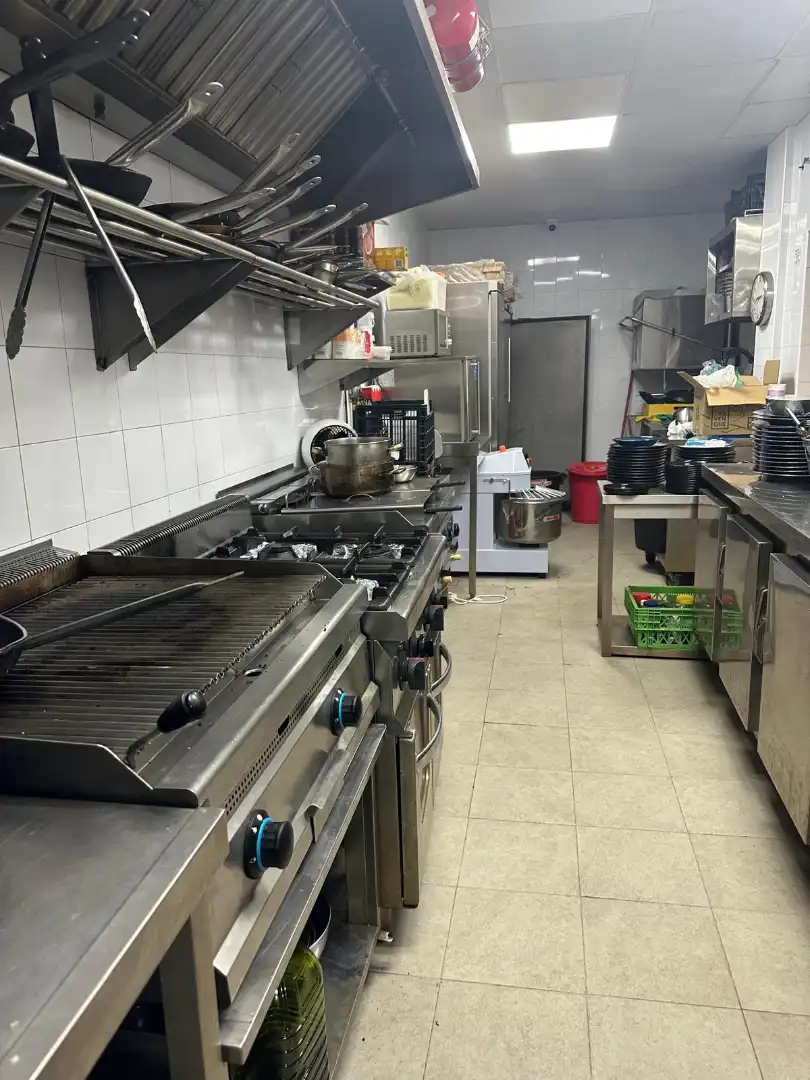 Local comercial en traspàs a Nueva Andalucía, imagen 15