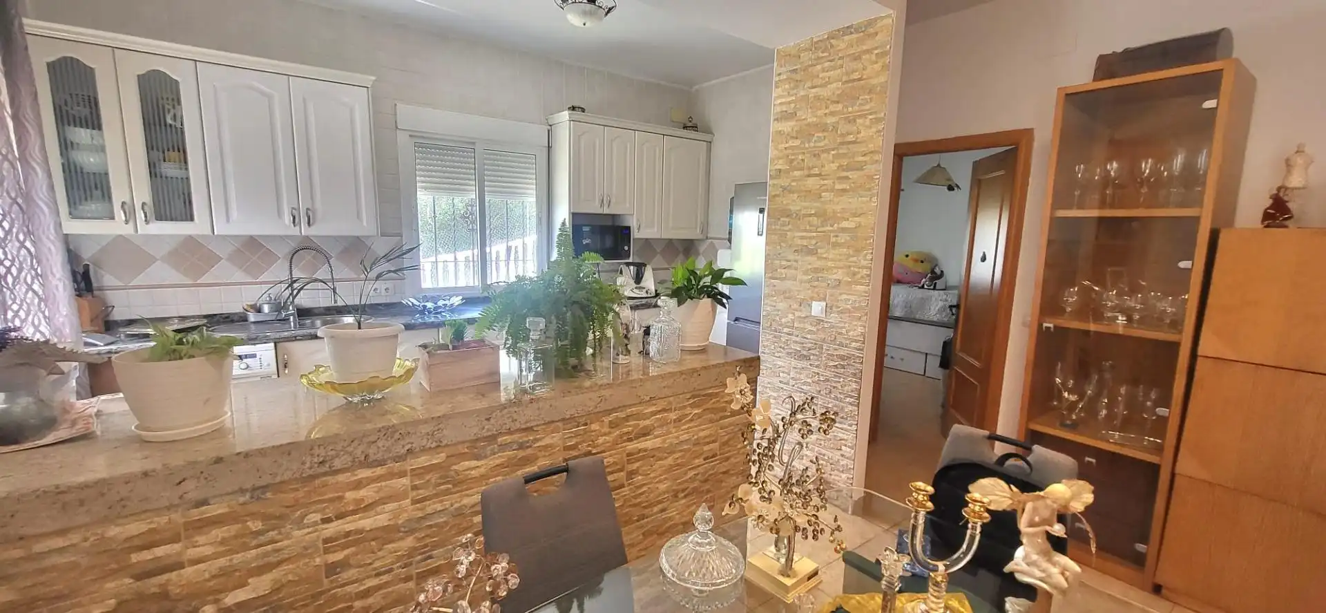 Cocina de Finca rústica en venta en Almodóvar del Río con Aire acondicionado, Jardín privado y Terraza