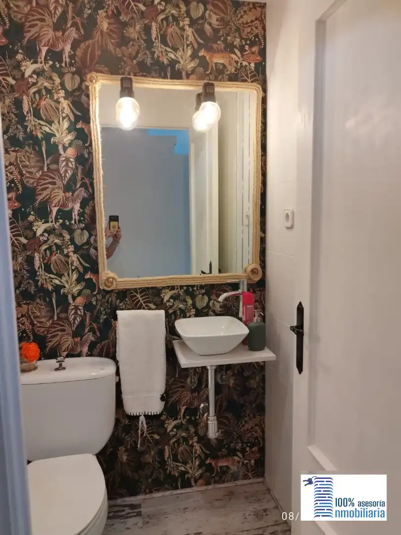 Baño de Casa adosada en venta en Perales de Tajuña con Aire acondicionado, Calefacción y Jardín privado