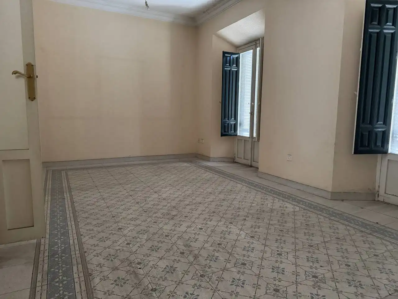 Adossat en venda a Avenida Constitución, imagen 3