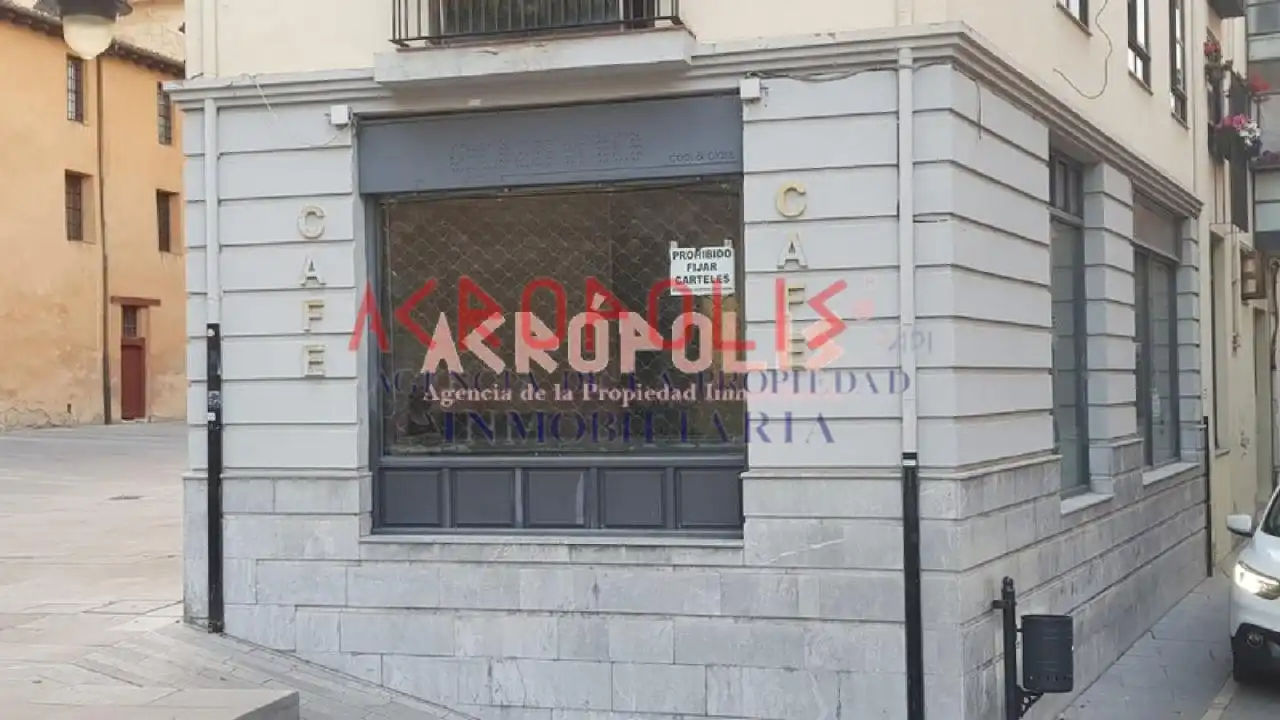 Immobles singulars en venda a Avenida de los Cubos 2, imagen 2