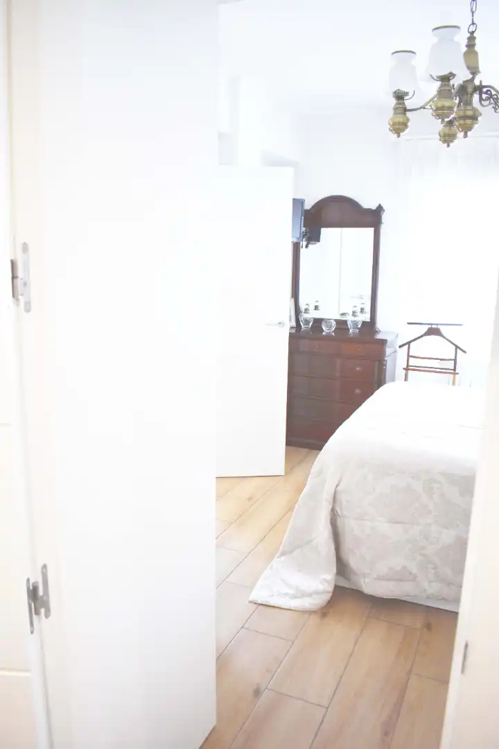 Bedroom of Flat for rent in Granada  with Air Conditioner, Heating and Furnished