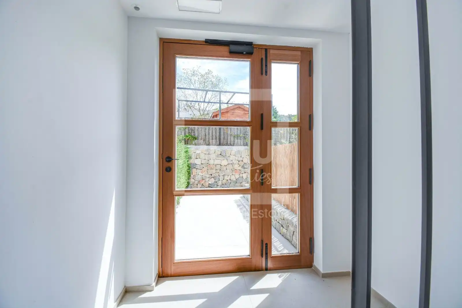 Flat for rent in Sant Joan de Labritja  with Air Conditioner, Private garden and Furnished