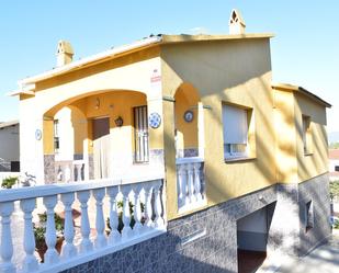 Exterior view of House or chalet for sale in El Vendrell  with Private garden, Terrace and Storage room