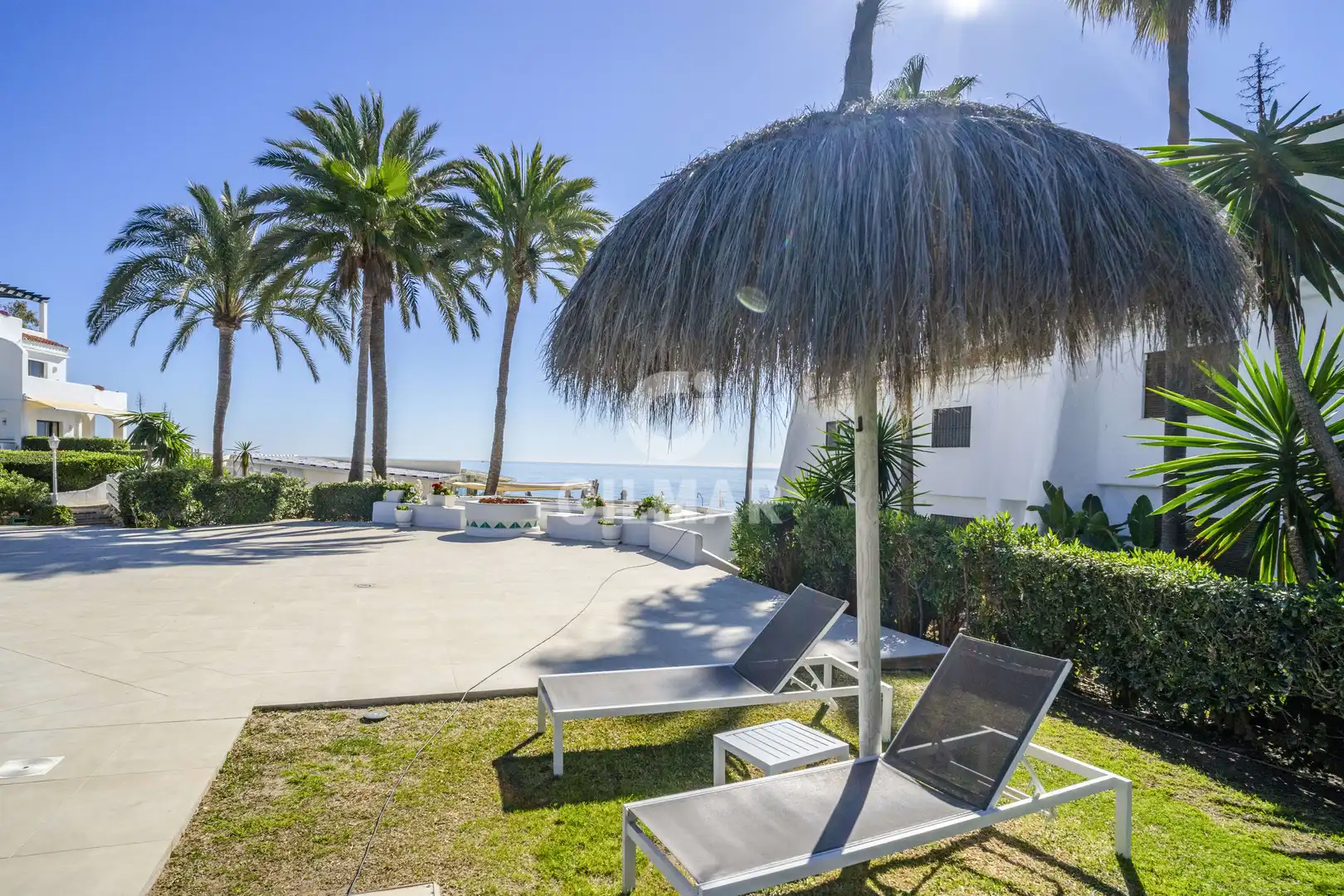 Garten von Einfamilien-Reihenhaus zum Verkauf in Marbella mit Heizung, Privatgarten und Schwimmbad