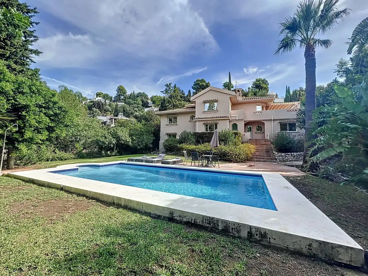 Vista exterior de Casa o chalet en venta en Mijas con Aire acondicionado, Calefacción y Jardín privado