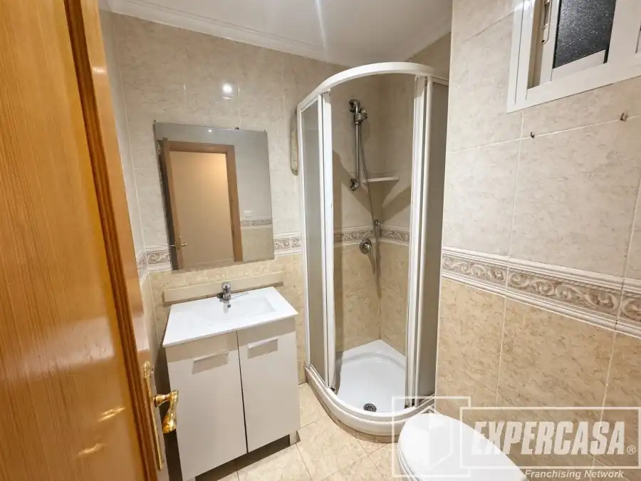 Flat for sale in Pobles de l'Oest, imagen 4