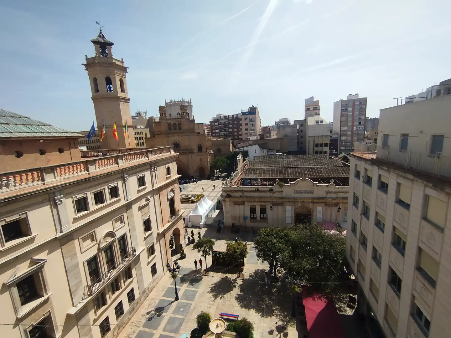 Außenansicht von Wohnung zum Verkauf in Castellón de la Plana / Castelló de la Plana mit Terrasse und Balkon
