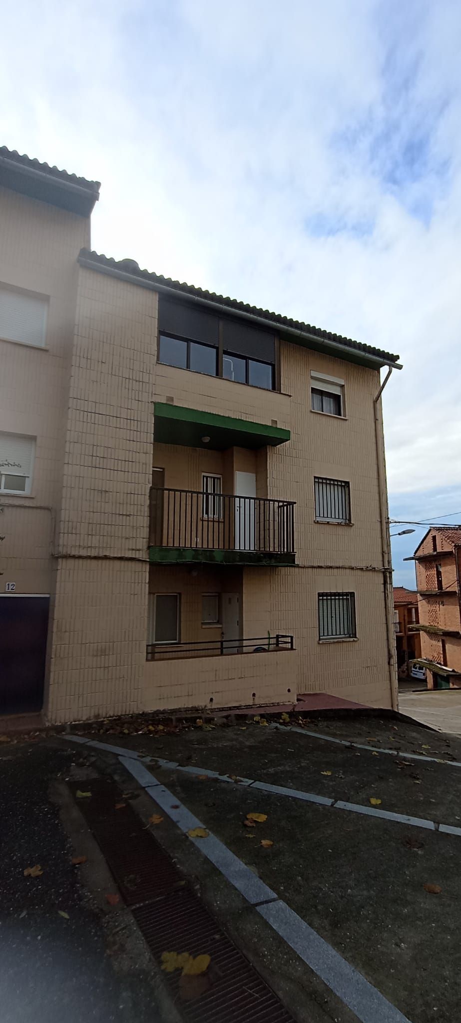 Vista exterior de Pis en venda en Aldeanueva de la Vera amb Moblat