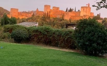 Jardí de Casa o xalet en venda en  Granada Capital amb Calefacció, Jardí privat i Terrassa