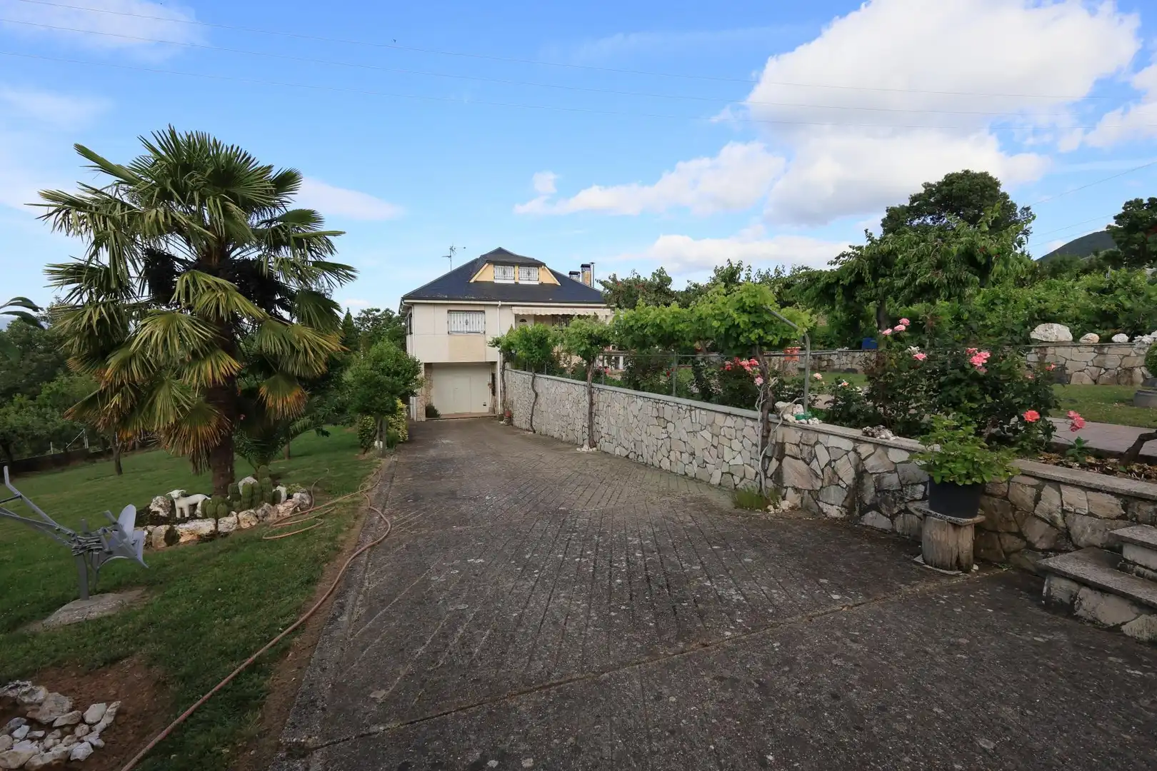 Jardín de Finca rústica en venta en Castropodame con Calefacción y Piscina