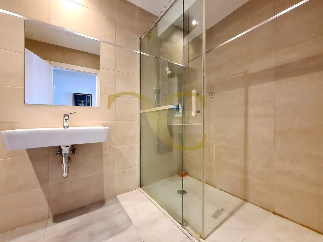 Piso con ascensor en venta en Paseo del Muro de San Lorenzo, imagen 22