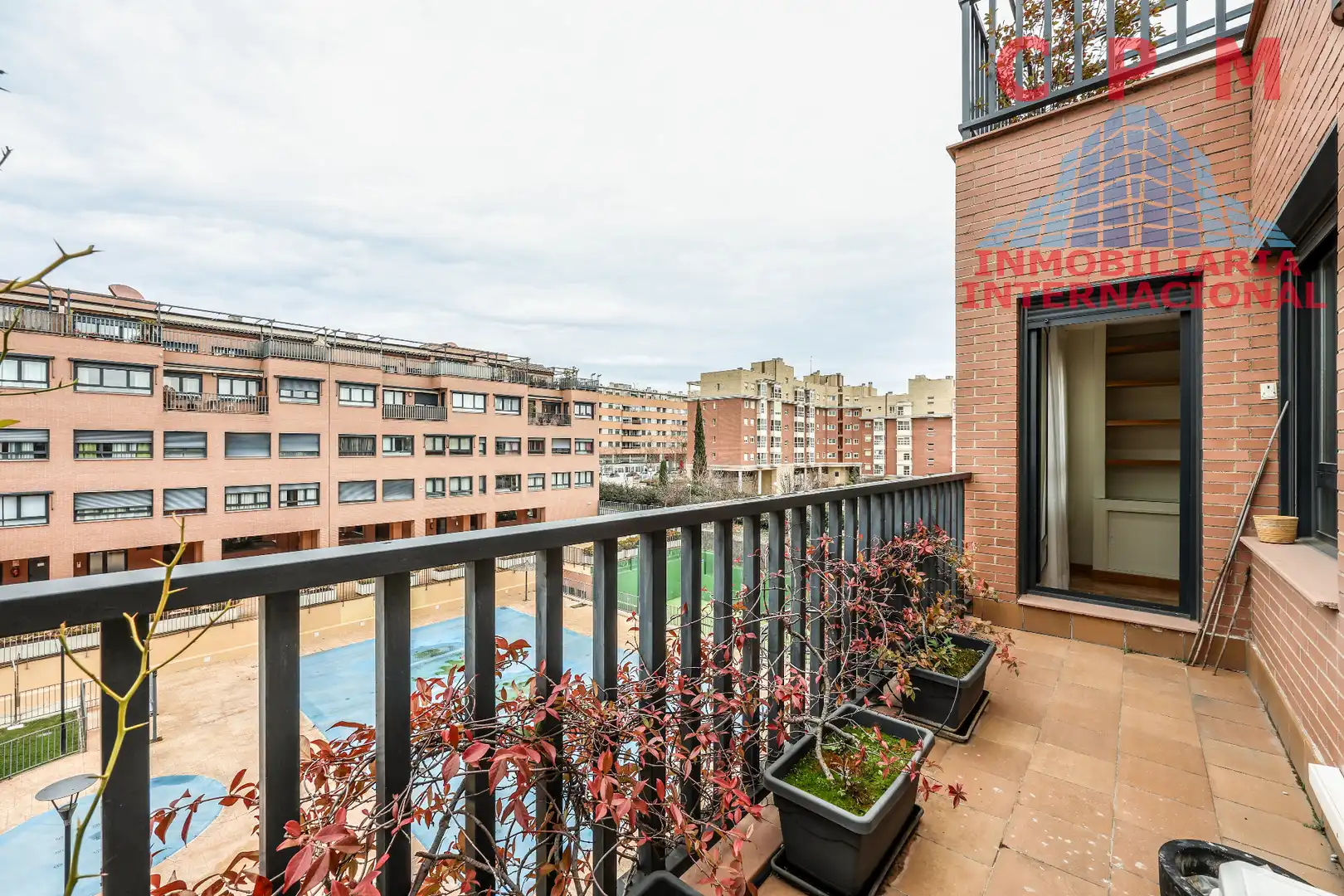 Balcony of Duplexes for rent in Madrid  with Air Conditioner, Heating and Parquet flooring