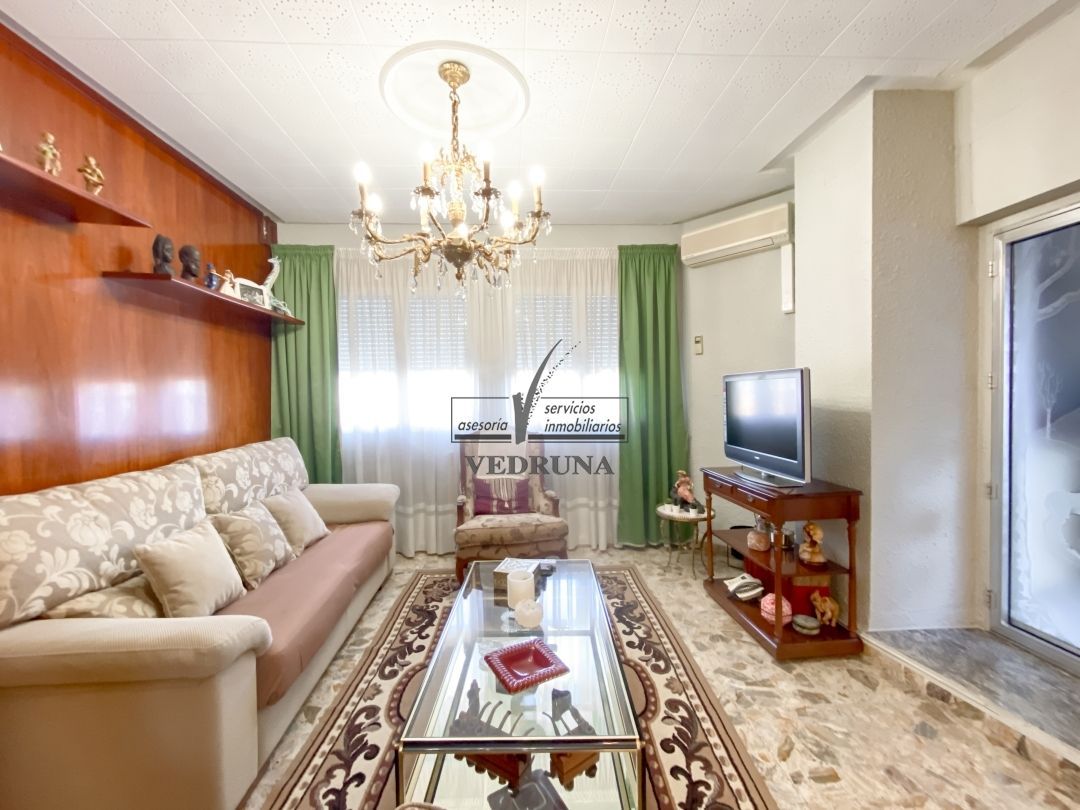 Sala d'estar de Àtic en venda en  Zaragoza Capital amb Aire condicionat, Calefacció i Terrassa