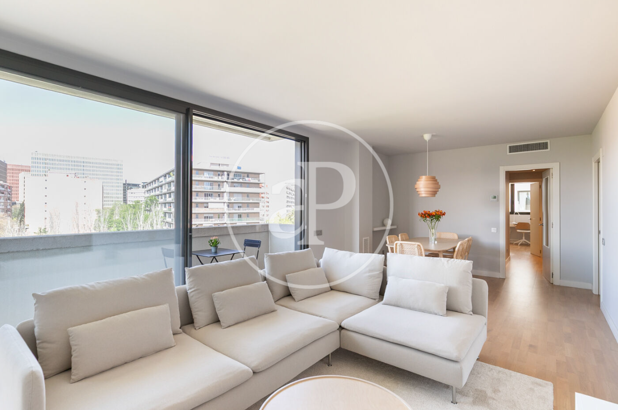 Living room of Flat to rent in  Barcelona Capital  with Air Conditioner, Heating and Terrace