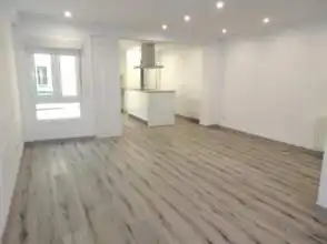 Flat for rent in Gijón   with Heating, Parquet flooring and Oven