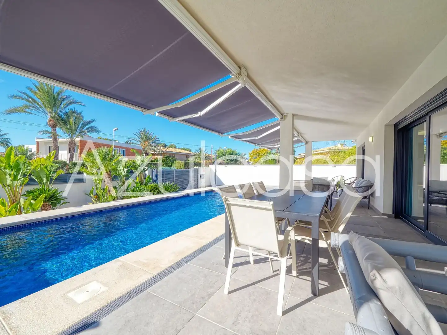 Vista exterior de Casa o chalet en venta en Sant Joan d'Alacant con Aire acondicionado, Terraza y Piscina