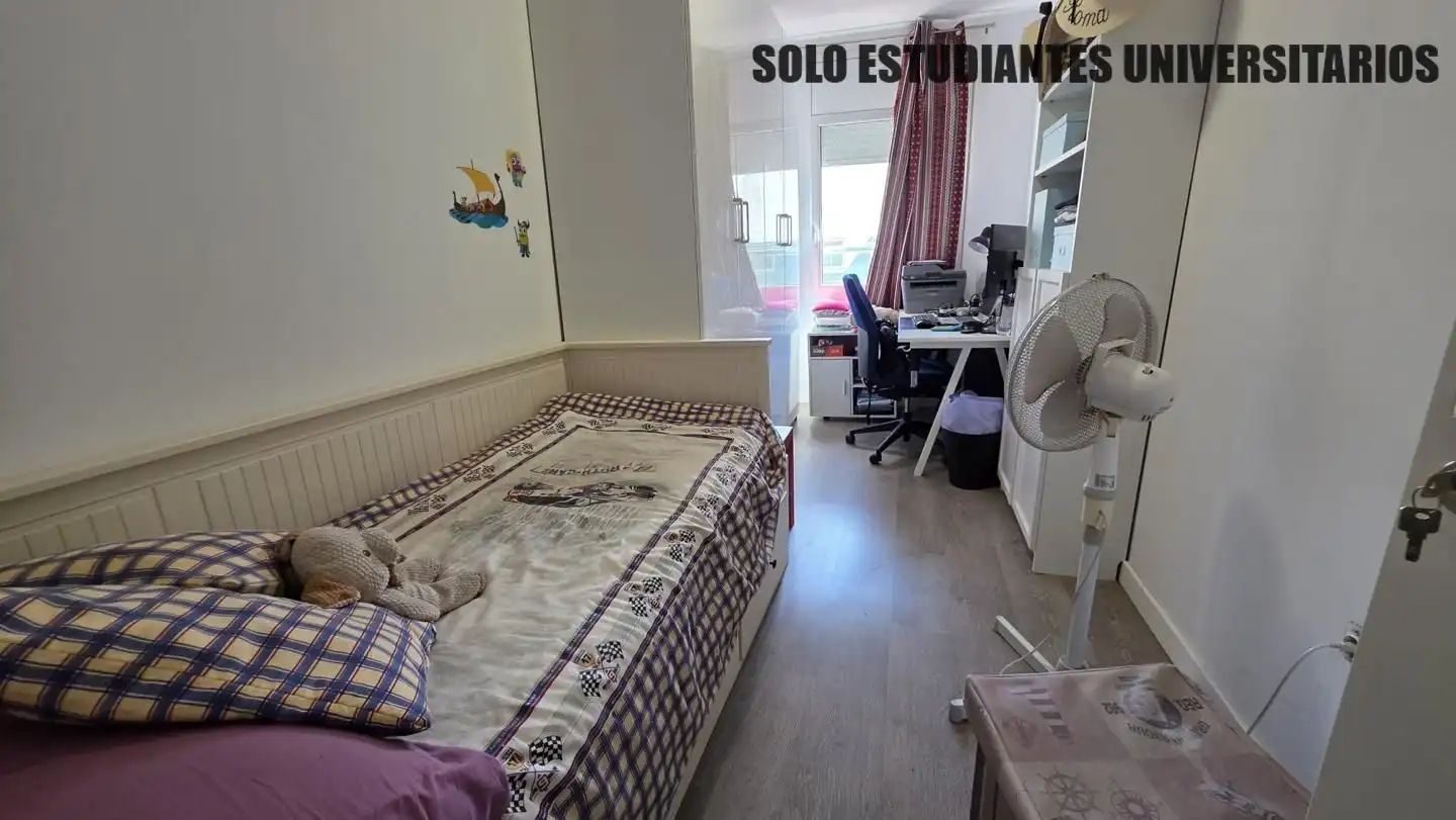 Habitación de Planta baja para compartir en Terrassa con Aire acondicionado, Calefacción y Terraza