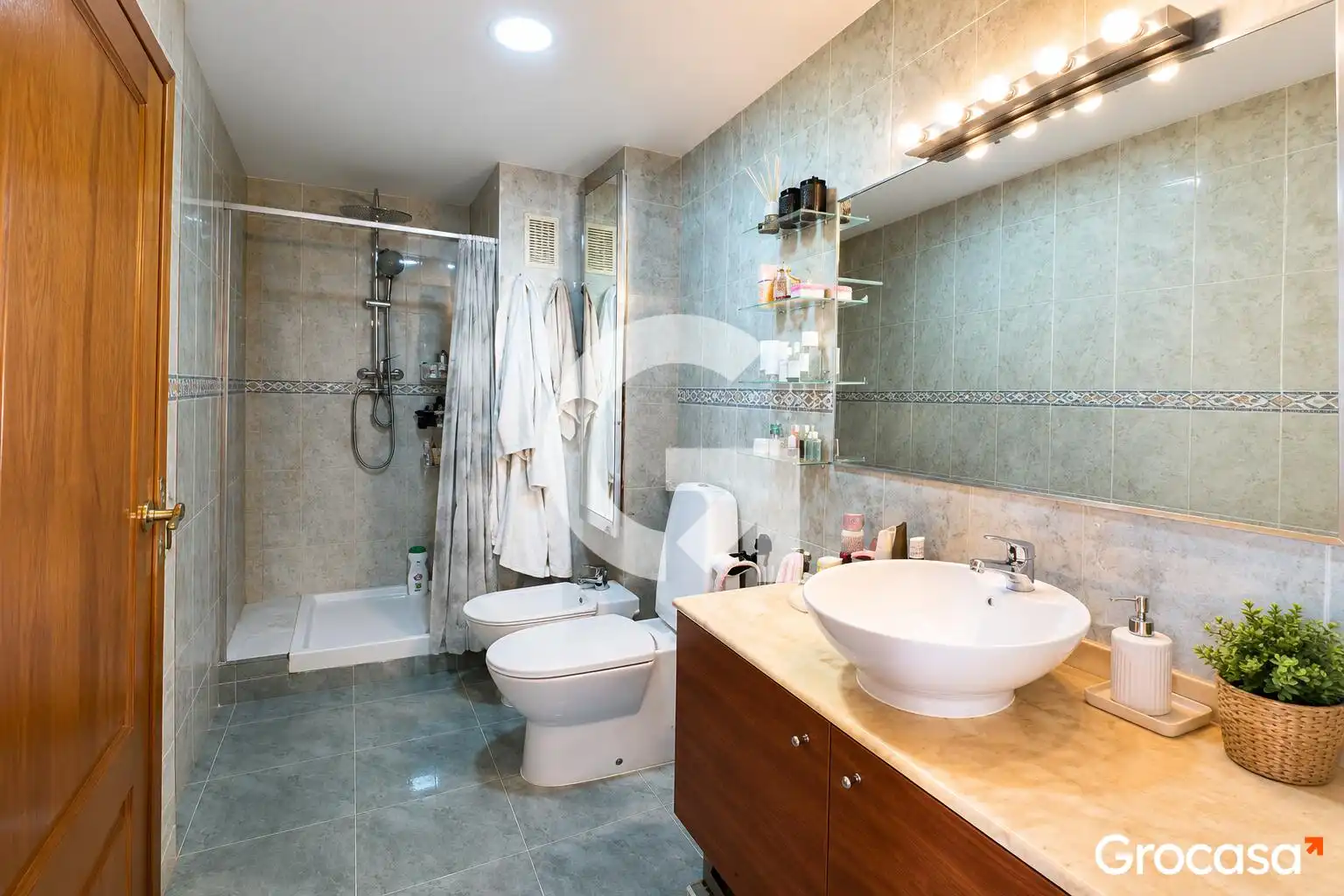 Bathroom of Detached homes for sale in Sagunto / Sagunt  with Air Conditioner, Terrace and Balcony