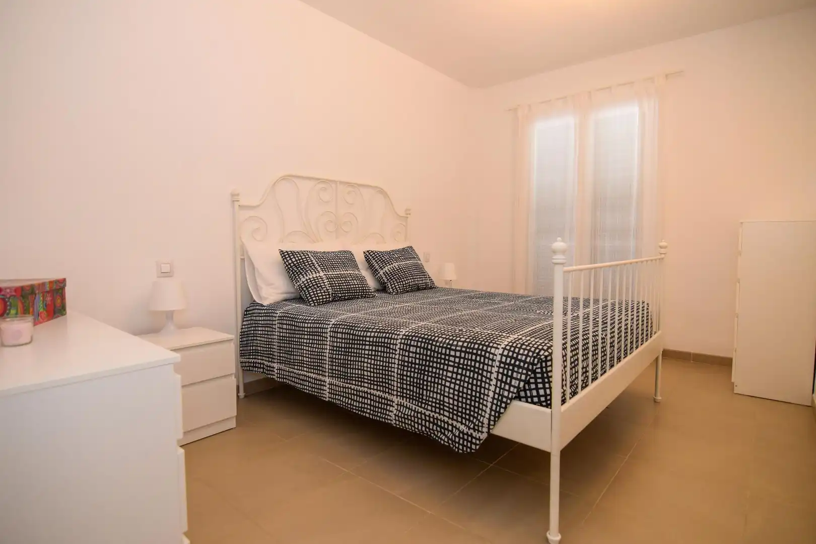 Habitación de Piso de alquiler en Artà con Aire acondicionado y Piscina comunitaria