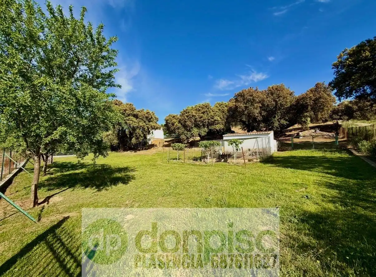 Casa rústica amb piscina en venda a Malpartida de Plasencia, imagen 17
