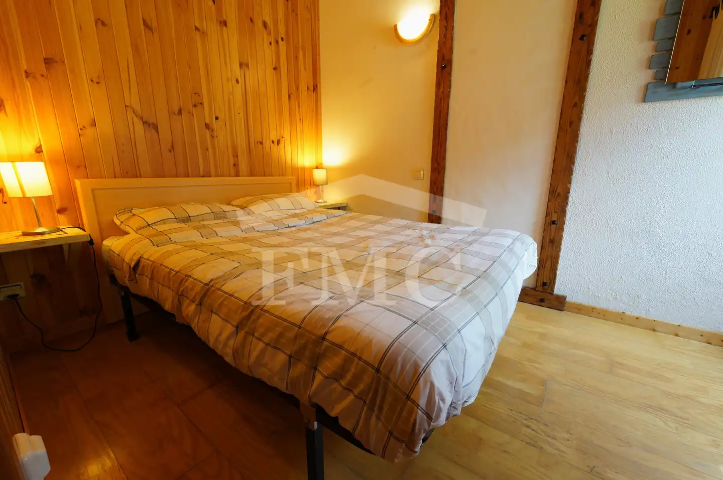 Habitación de Piso en venta en Alp con Calefacción, Parquet y Terraza