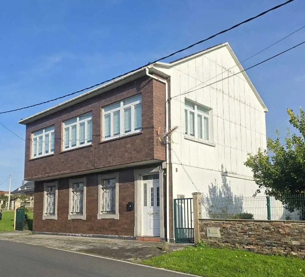 Casa con jardín en venta en A Gándara, imagen 8