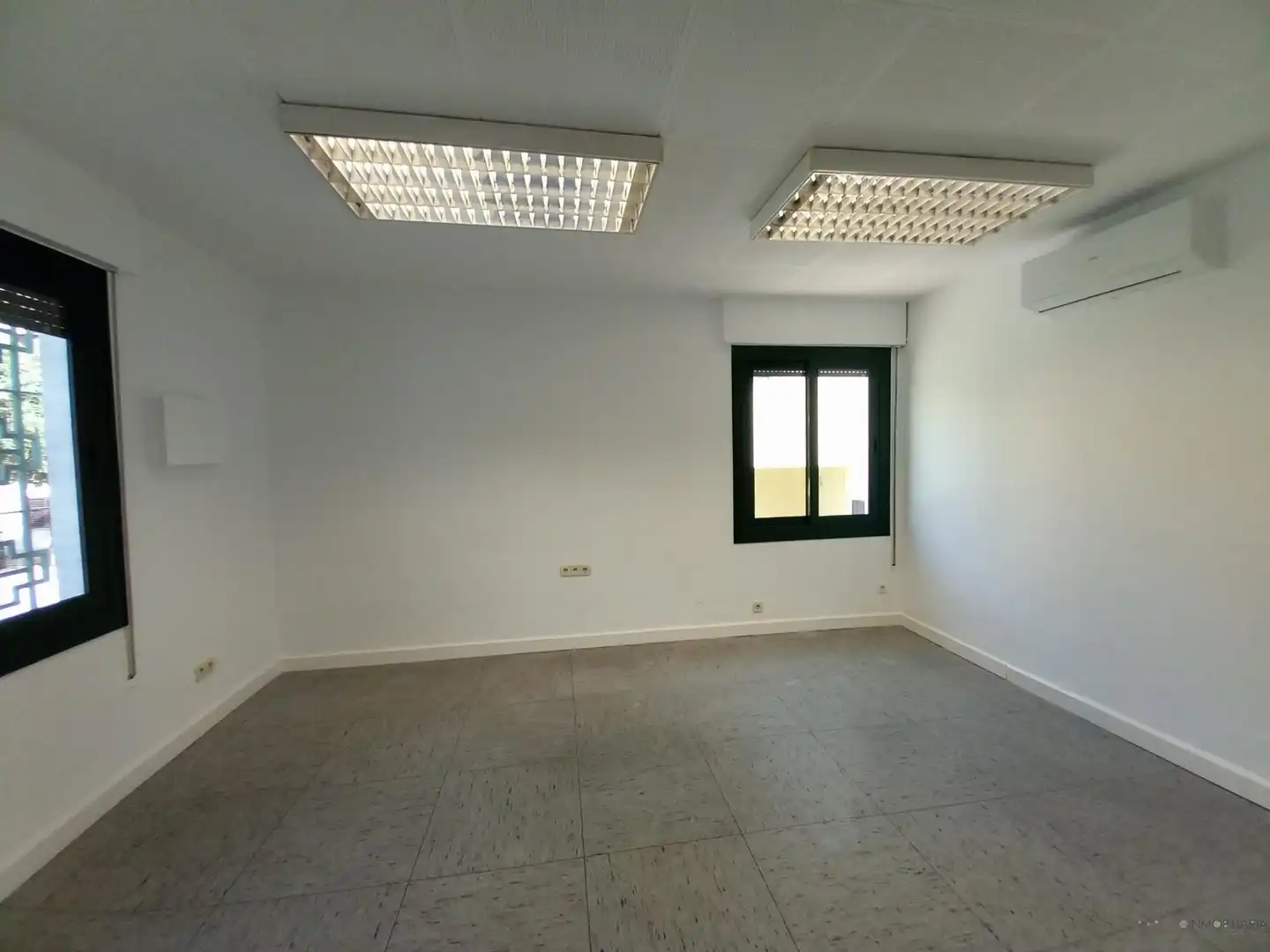 Local comercial de lloguer a Centre, imagen 3