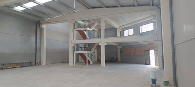 Nave industrial en Alquiler en Palmete