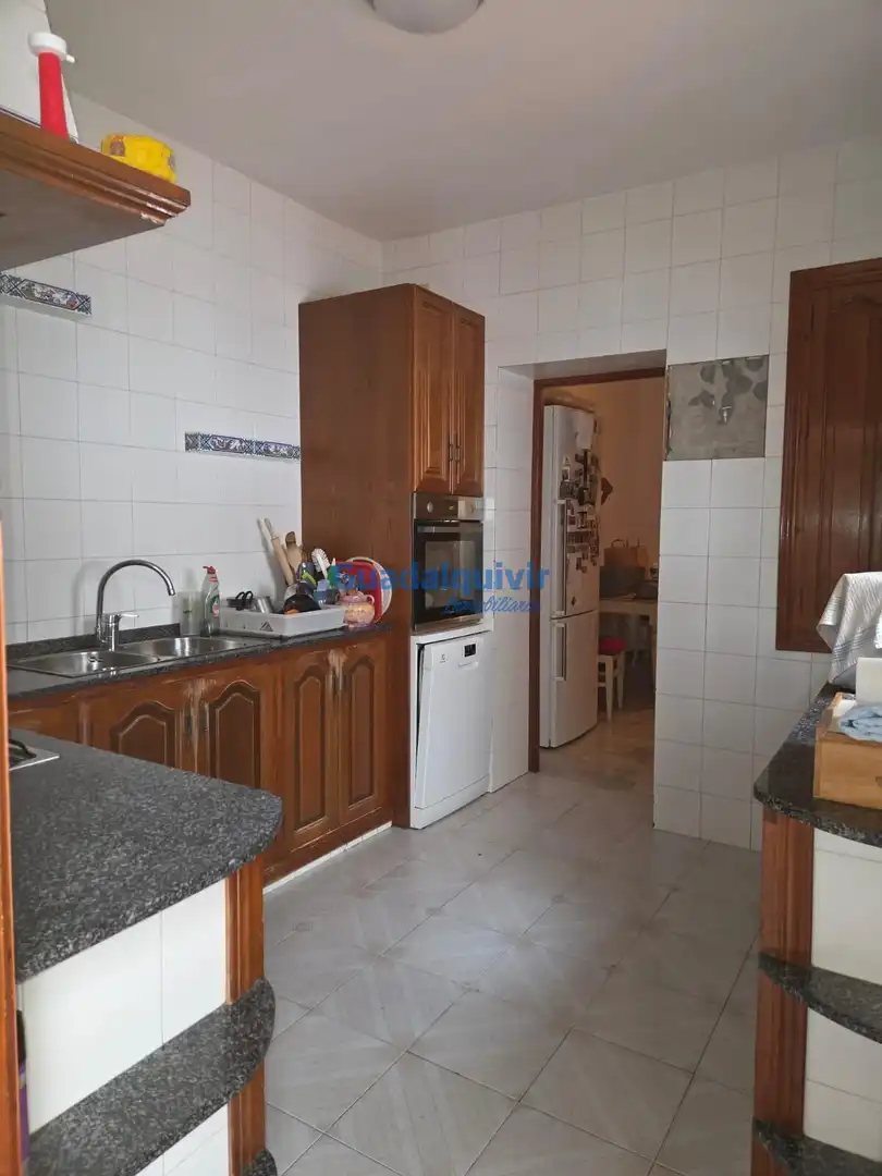 Cuina de Casa o xalet en venda en Nervión