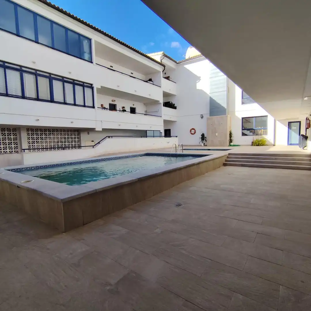 Piscina de Piso en venta en La Nucia con Terraza y Piscina comunitaria