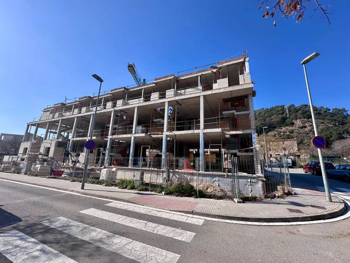 Außenansicht von Einfamilien-Reihenhaus zum Verkauf in La Garriga mit Klimaanlage, Heizung und Privatgarten
