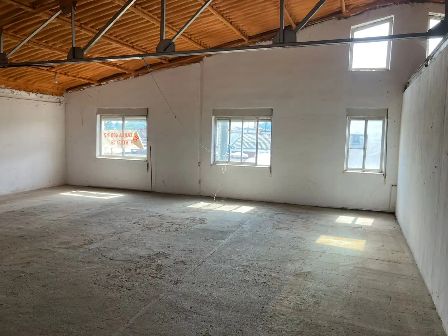 Commercial properties for rent in Villaturiel