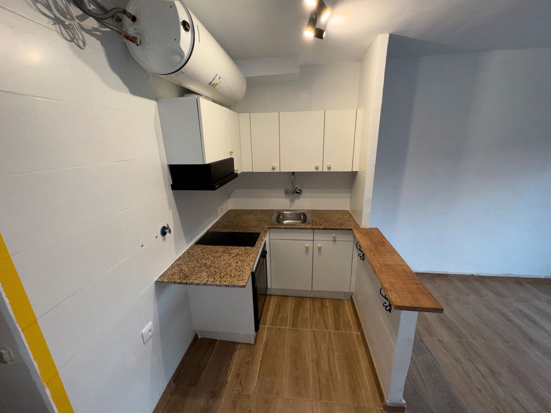 Kitchen of Loft to rent in Sant Pol de Mar  with Air Conditioner, Heating and Oven