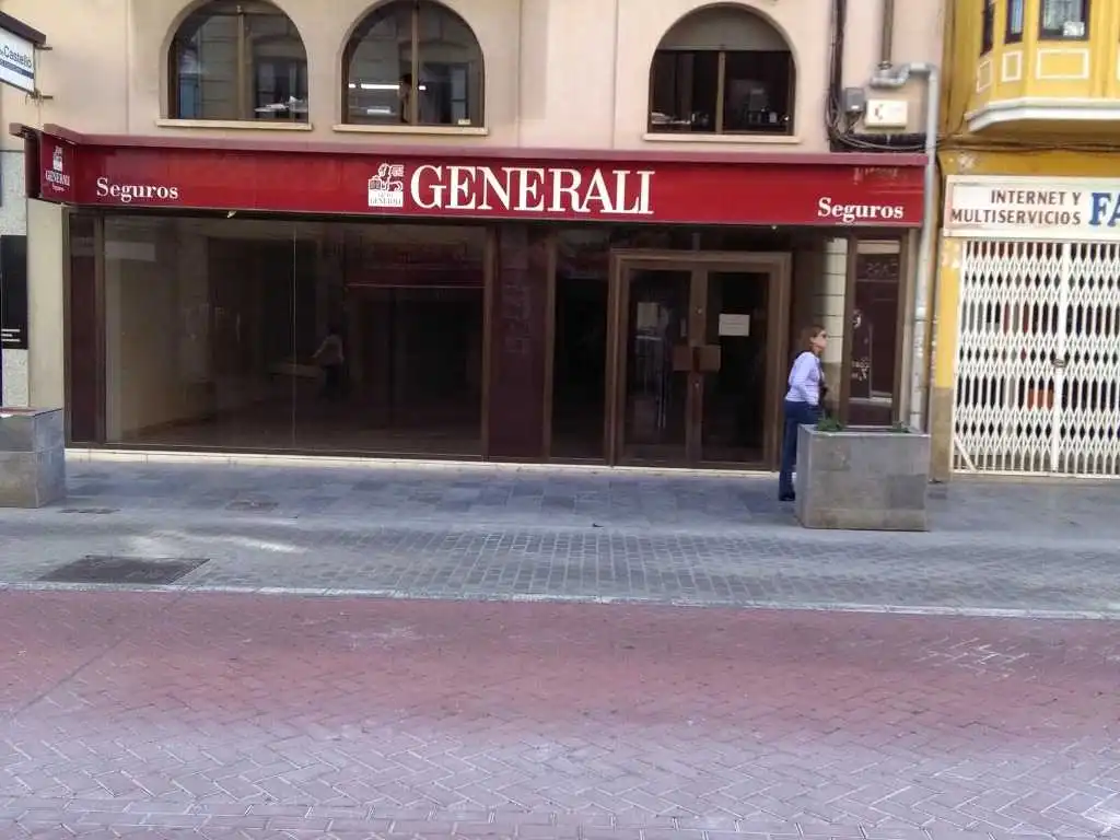 Local comercial en venda a Carrer de Saragossa 9, imagen 2