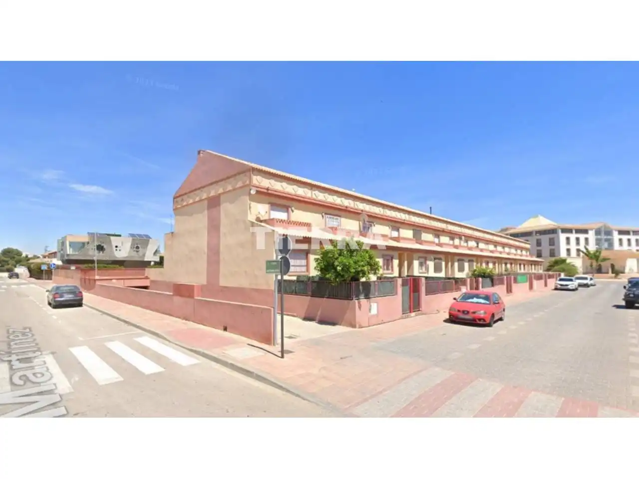 Adossat amb piscina en venda a Calle ATS PEPE ALARCON