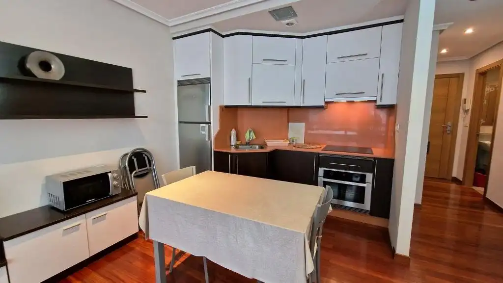 Apartament amb ascensor en venda a Rúa Avilés De Taramancos, imagen 5