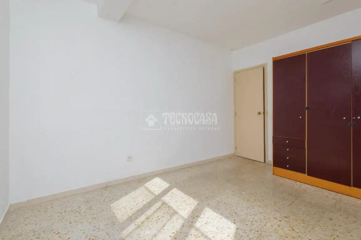 Bedroom of Flat for sale in Madrid  with Heating, Parquet flooring and Terrace