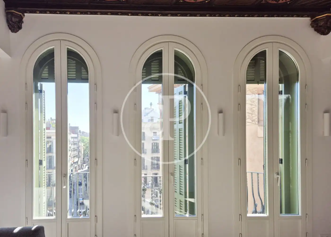 Vista exterior de Piso de alquiler en Barcelona con Aire acondicionado, Calefacción y Amueblado