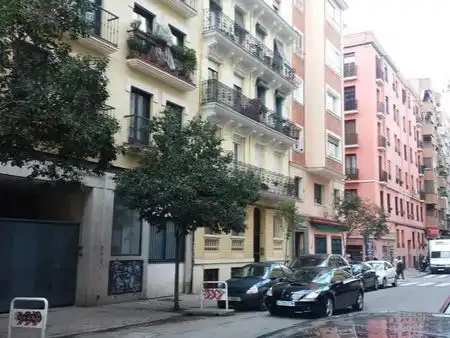 Vista exterior de Garaje de alquiler en Madrid