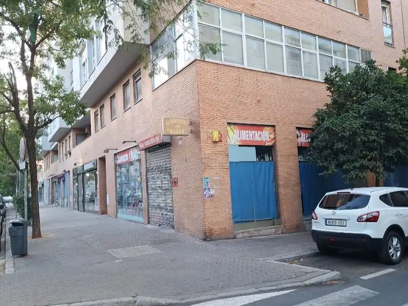 Außenansicht von Lagerraum zur Miete in Sevilla