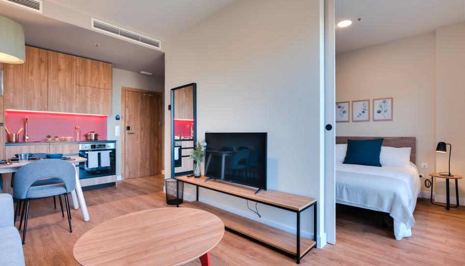 Foto 1 de Apartament de lloguer a Avenida del Monte Valdelatas, 40, Zona Industrial, Madrid