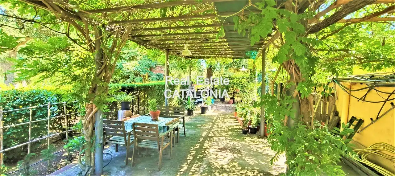 Jardí de Casa o xalet en venda en Caldes de Malavella amb Calefacció, Jardí privat i Terrassa