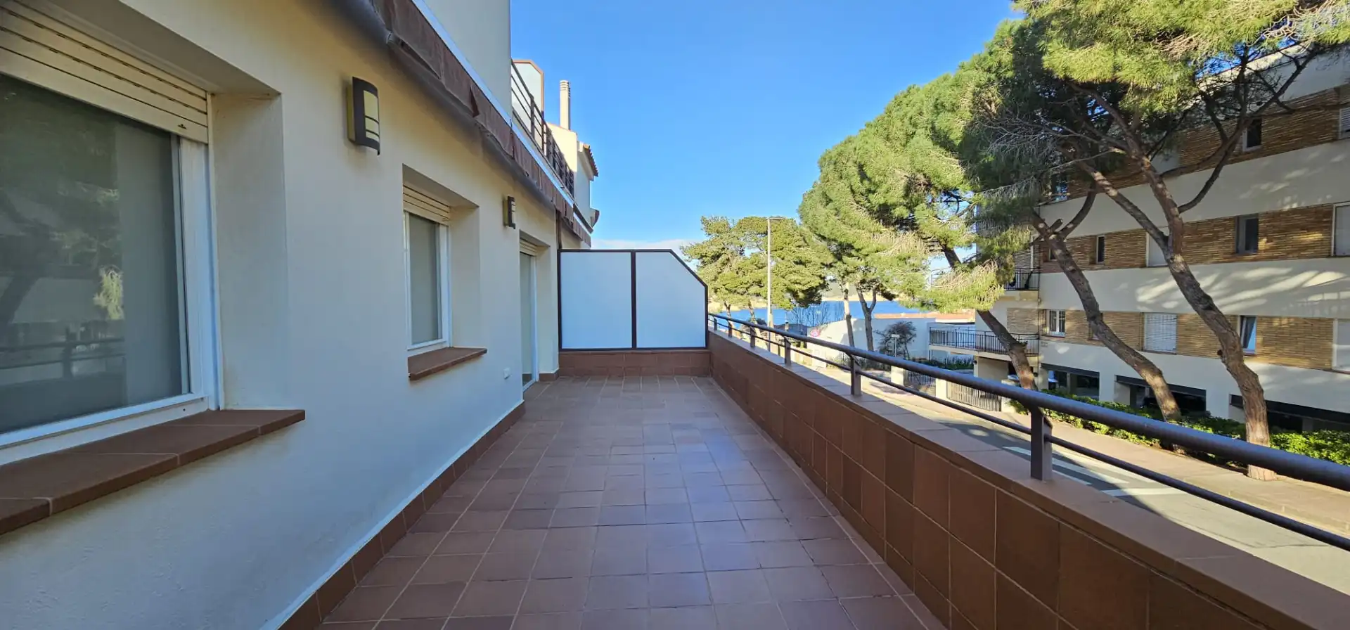 Terrasse von Maisonette zur Miete in Palamós mit Klimaanlage, Terrasse und Möbliert